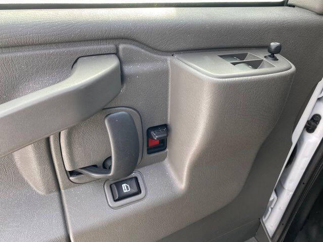 2024 GMC Savana 2500