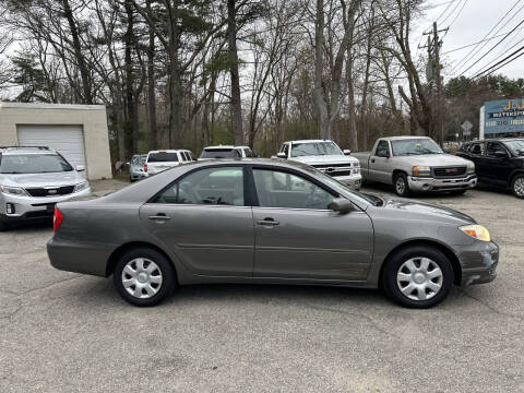 2004 Toyota Camry LE