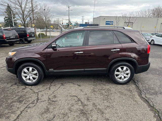 2012 Kia Sorento LX