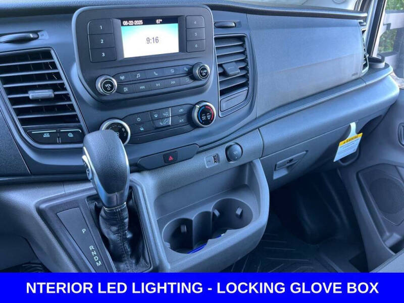 2025 Ford Transit 250