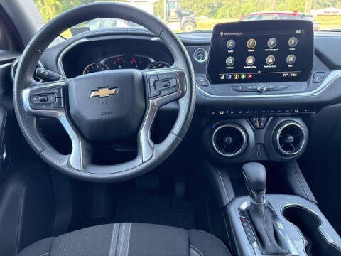 2025 Chevrolet Blazer LT