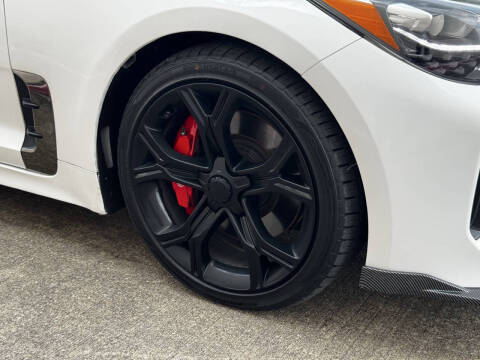 2020 Kia Stinger GT1