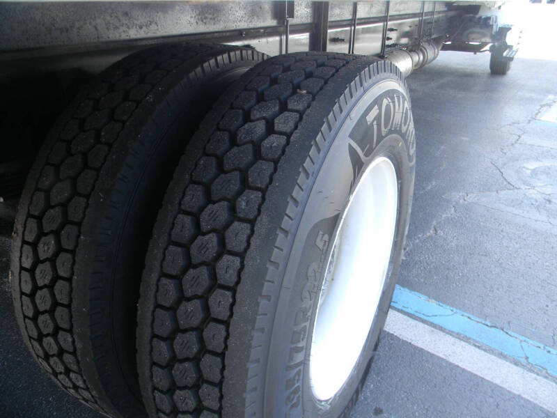 2017 International DuraStar 4300