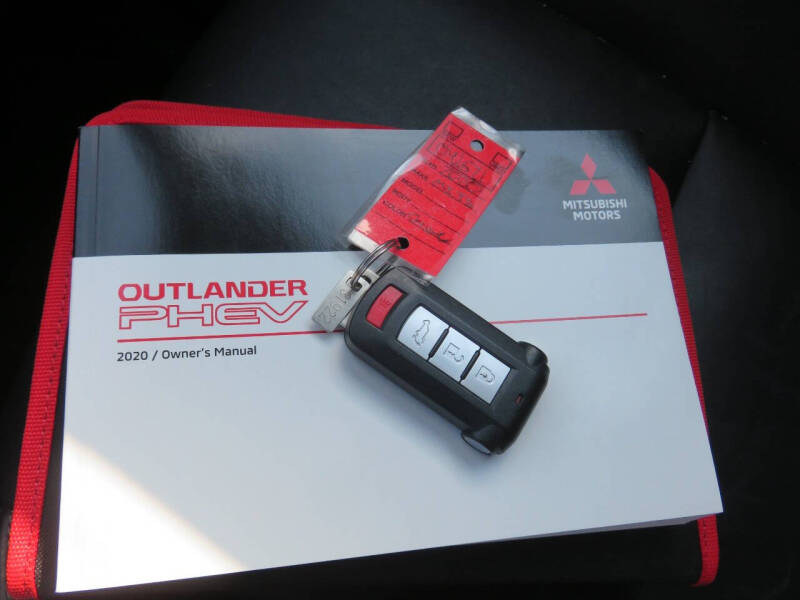 2020 Mitsubishi Outlander PHEV SEL