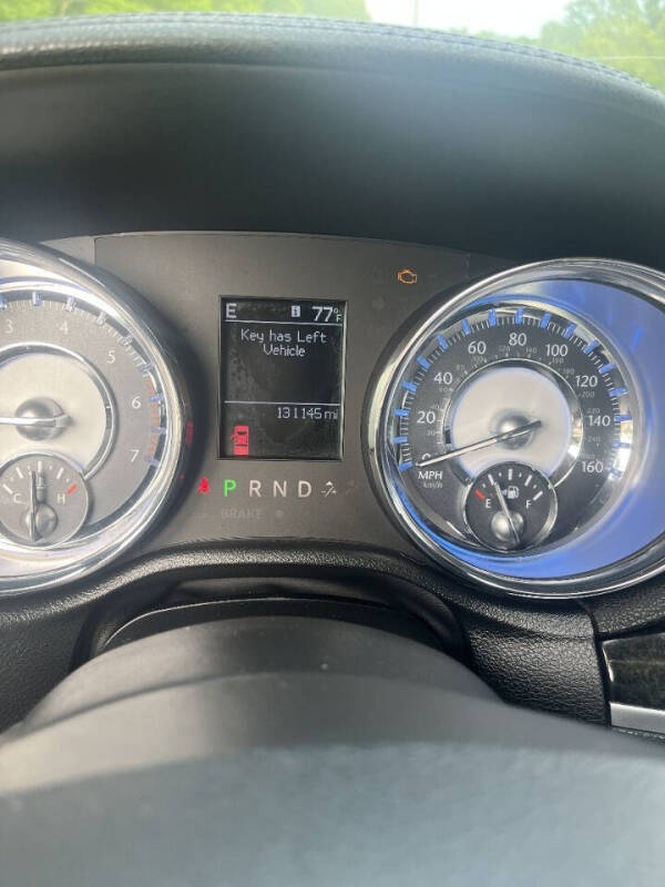 2011 Chrysler 300 C