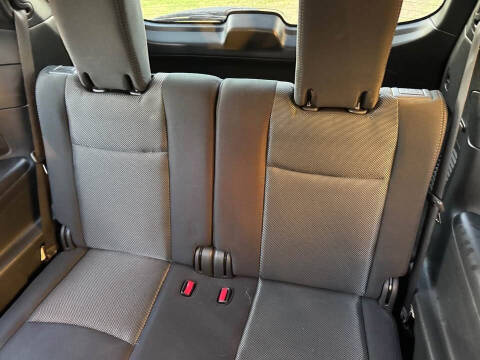 2017 Nissan Pathfinder SV