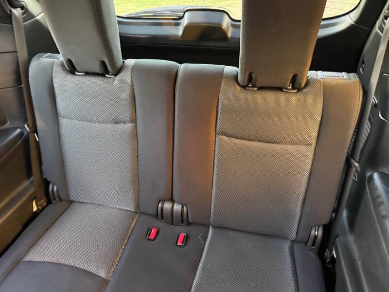 2017 Nissan Pathfinder SV