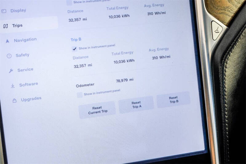 2017 Tesla Model S 75D