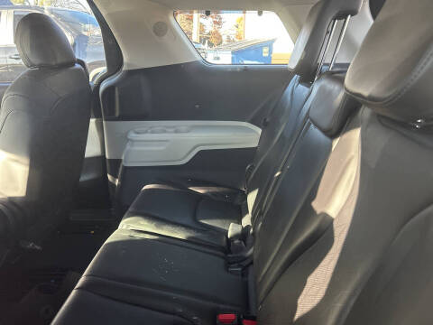 2022 Kia Carnival EX