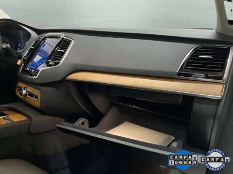 2025 Volvo XC90 B6 Plus Bright Theme 7P