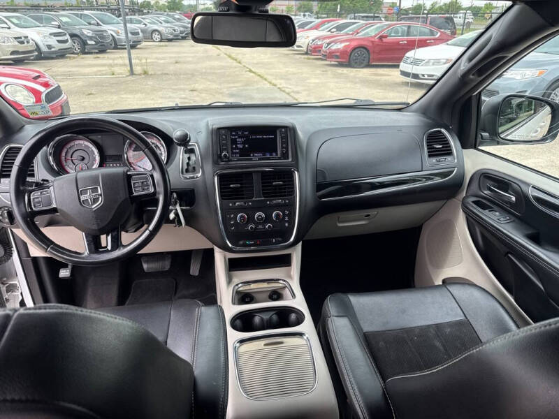 2020 Dodge Grand Caravan SXT