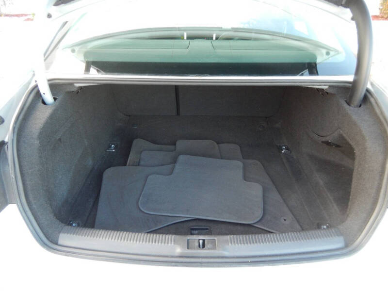 2009 Audi A4 2.0T Premium