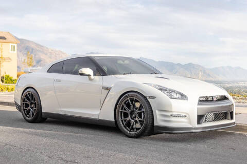 2014 Nissan GT-R Premium