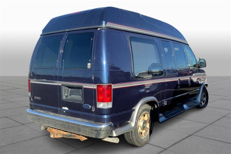 2005 Ford E-Series E-150