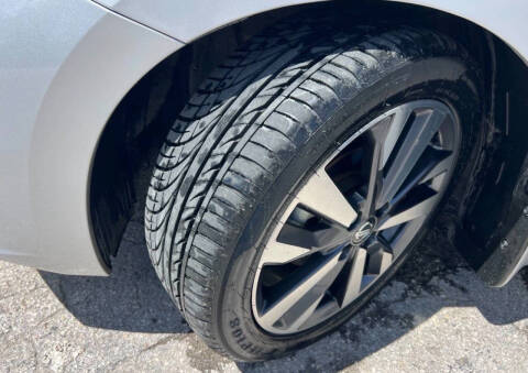 2020 Nissan Versa SR