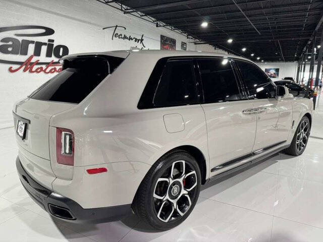 2022 Rolls-Royce Black Badge Cullinan