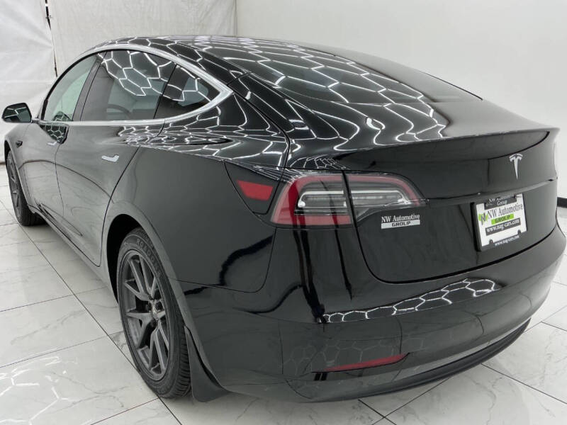 2018 Tesla Model 3 Mid Range