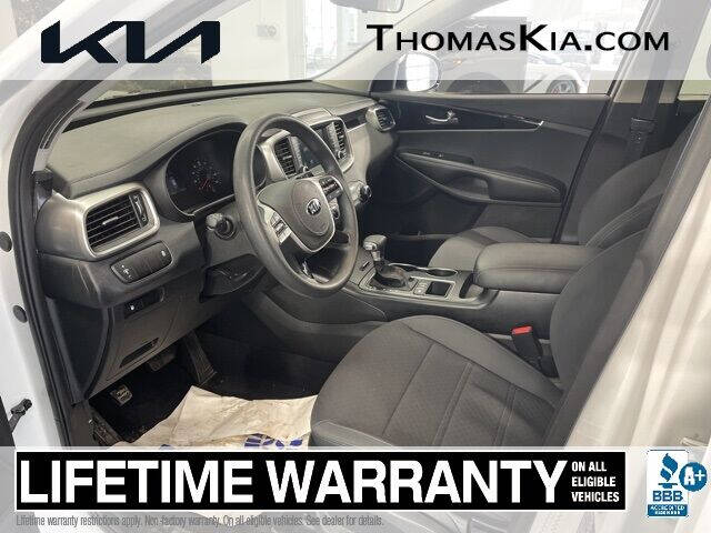 2020 Kia Sorento LX V6