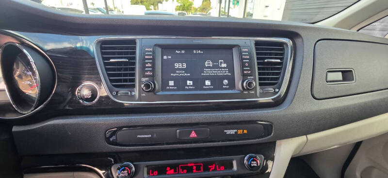 2019 Kia Sedona