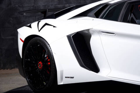 2016 Lamborghini Aventador LP 750-4 SV