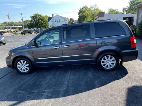 2015 Chrysler Town and Country for sale at Snyders Auto Sales in Harrisonburg VA