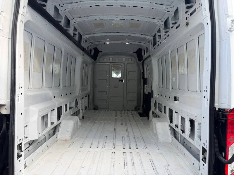 2023 Ford Transit 250