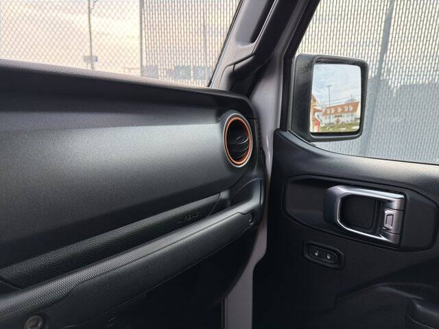 2023 Jeep Gladiator Mojave