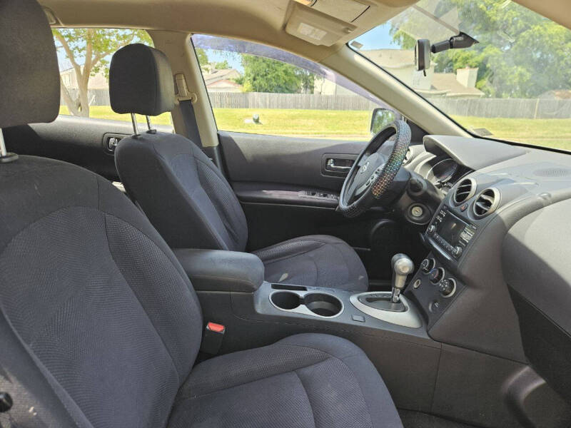 2015 Nissan Rogue Select S