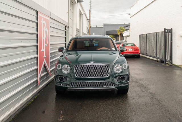 2017 Bentley Bentayga 47