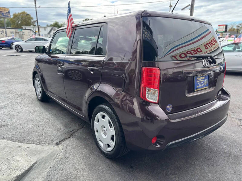 2014 Scion xB