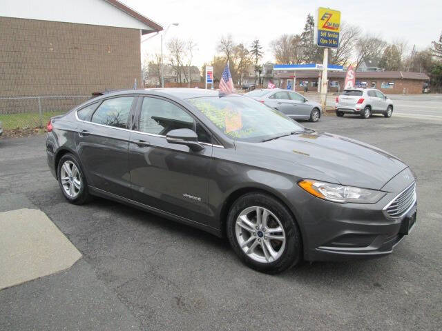 2018 Ford Fusion Hybrid SE