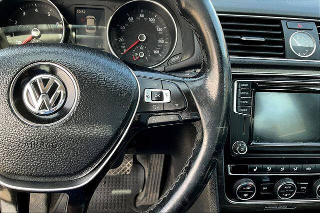 2017 Volkswagen Passat 1.8T SE