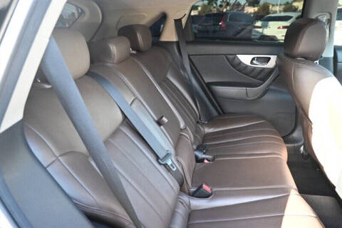 2012 Infiniti FX35