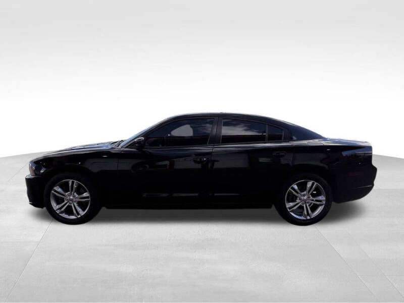 2013 Dodge Charger SXT photo 11