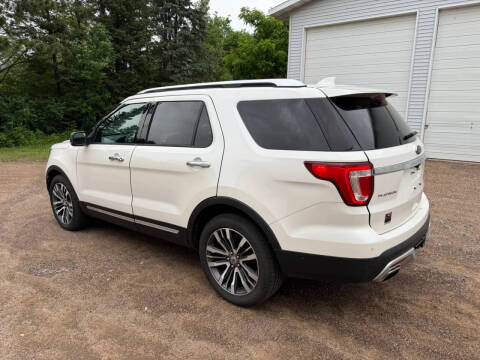 2017 Ford Explorer Platinum