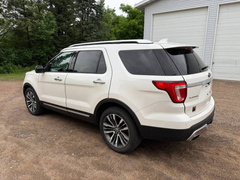 2017 Ford Explorer Platinum
