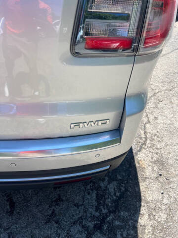 2013 GMC Acadia SLE-2