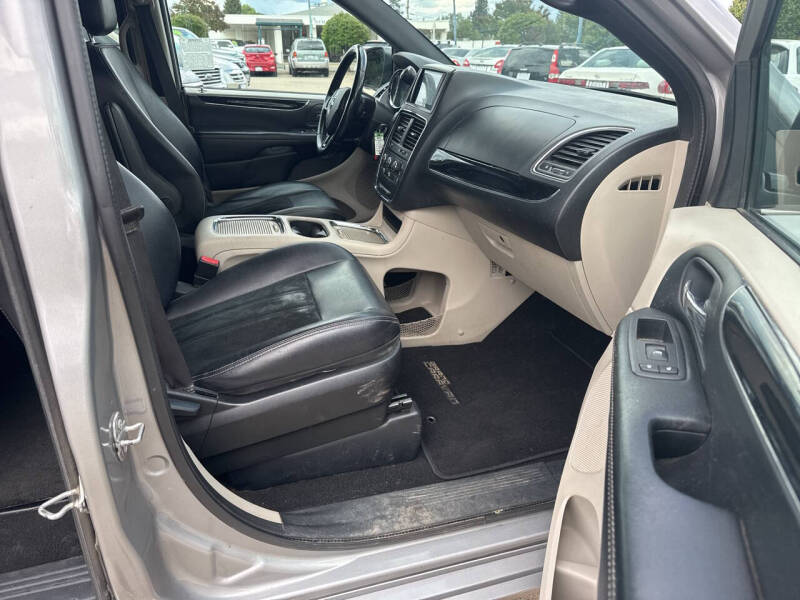 2017 Dodge Grand Caravan SXT