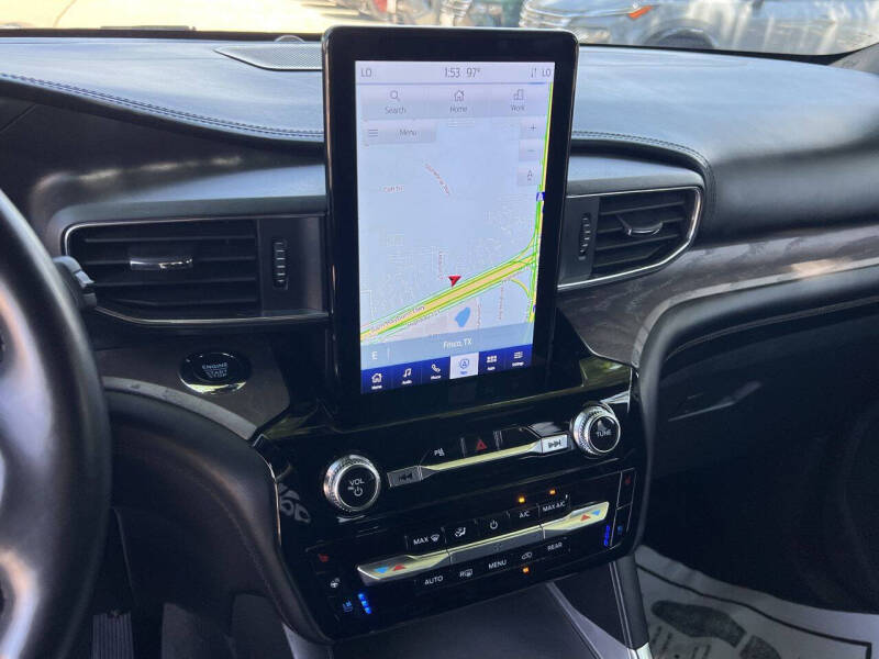 2023 Ford Explorer Platinum