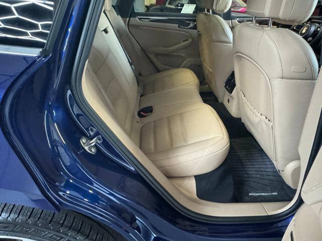 2024 Porsche Macan S