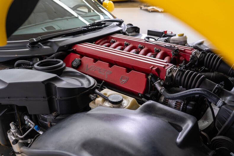 2001 Dodge Viper RT/10