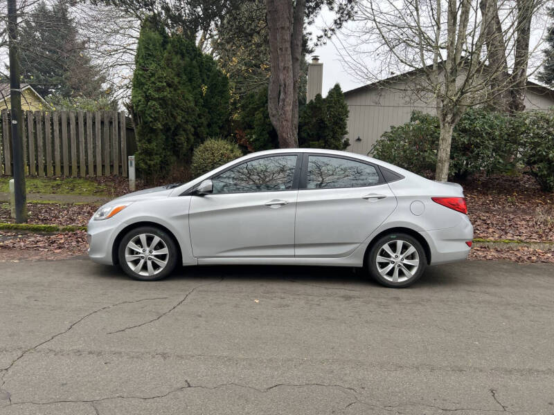 2014 Hyundai Accent GLS