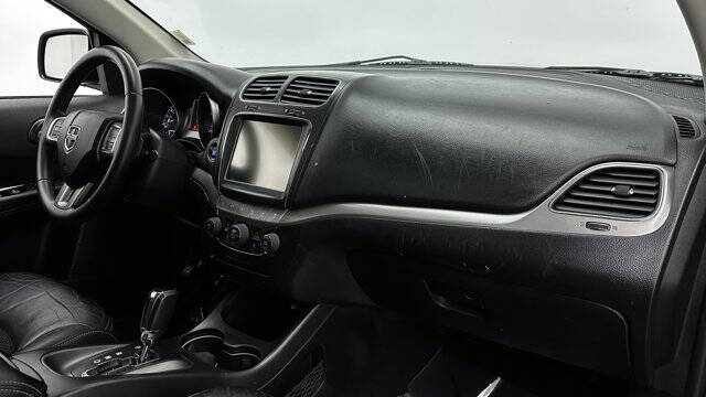 2018 Dodge Journey Crossroad