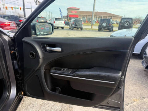 2019 Dodge Charger SXT