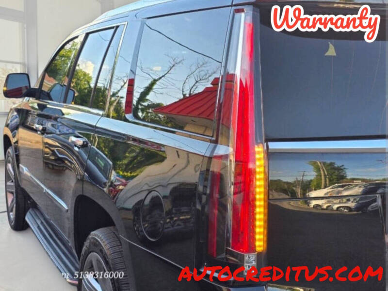2017 Cadillac Escalade Luxury