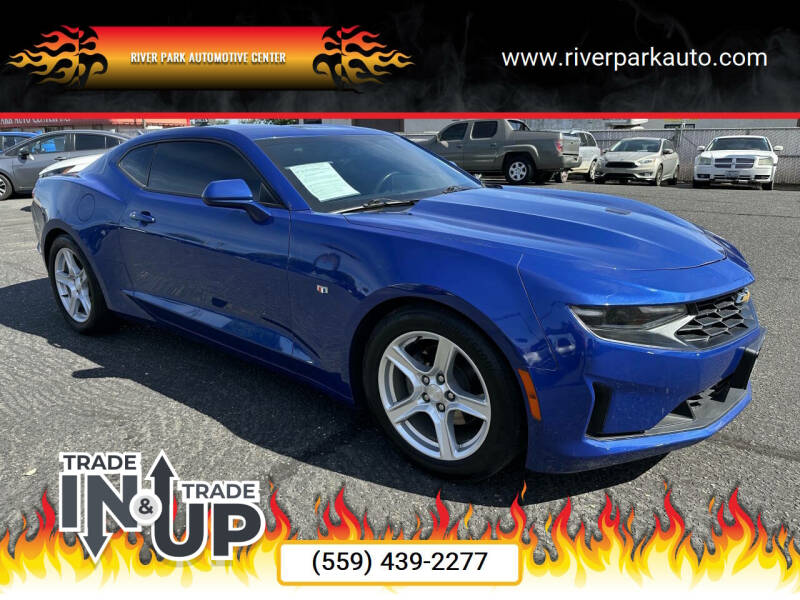 2022 Chevrolet Camaro 1LT's photo