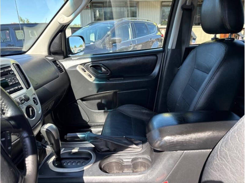 2007 Ford Escape Limited