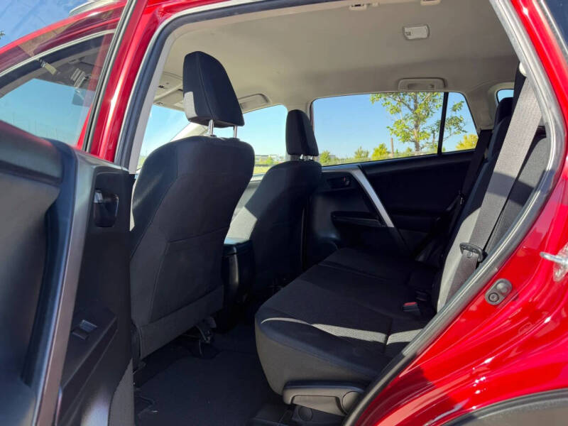 2016 Toyota RAV4 LE