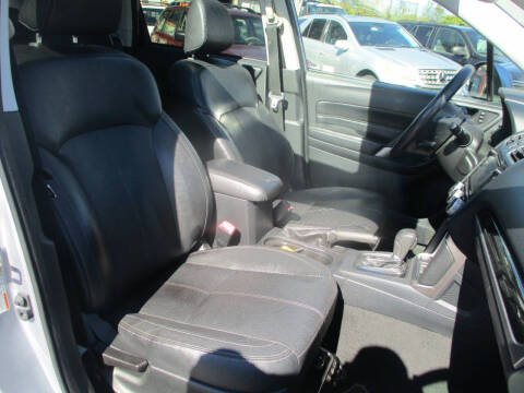 2017 Subaru Forester 2.5i Touring