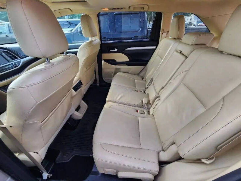 2014 Toyota Highlander XLE